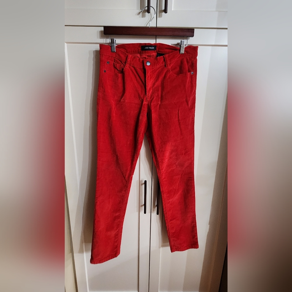 Joe Fresh Slim Low Rise Stretch Corduroy Red Pants Women's Size 29